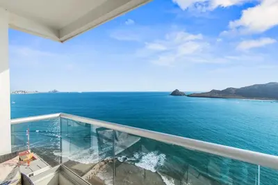 Plano de Beautiful Long stay Unit with Premium Ameneties