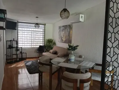 Zona de estar de Casa linda y acogedora, a 3 min Distrito Uno