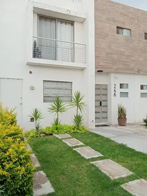 Edificio en el que se encuentra la casa o chalet