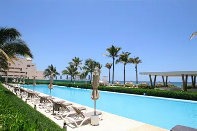 Piscina en o cerca de Oceanview Luxury Condo at Peninsula Mazatlán