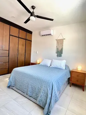 Cama o camas de una habitación en Las Hadas: City Condo with Pool