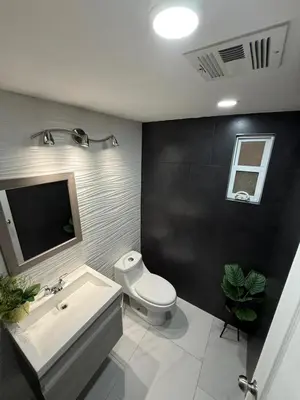 Un baño de Casa Cálida
