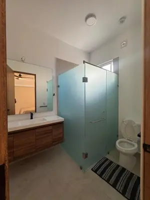 Un baño de Casa Ohana San Carlos