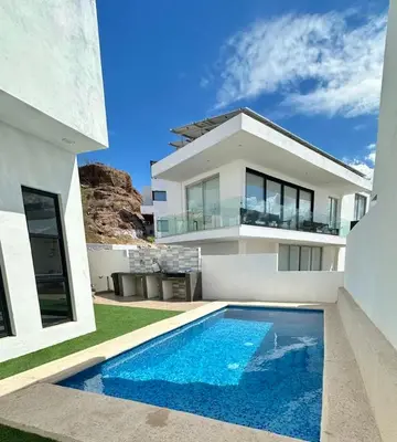 Piscina en o cerca de Casa SOLÉA San Carlos