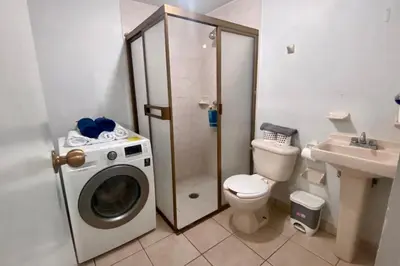 Un baño de Serenity 3