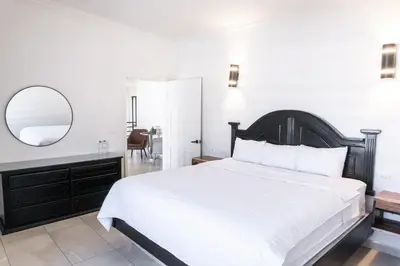 Cama o camas de una habitación en Hotel Hacienda del Real & Casa Real Coffe Restaurant