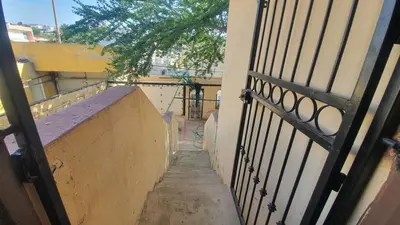 Un balcón o terraza de Casa céntrica, segura y sencilla