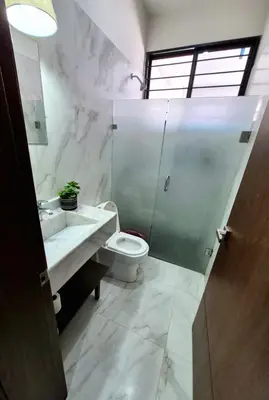 Un baño de Residencial Constanza Azul Pacifico 1 Min Malecón y Playa