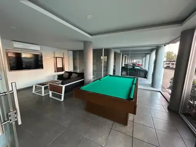 Mesa de billar en Apartamento en Zona Playa Cerritos