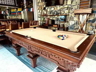 Mesa de billar en EXCLUSIVE 1598 Hotel Boutique