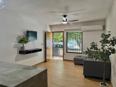 Plano de Loft One Street from the Beach