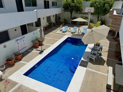 Piscina en o cerca de Alojamiento a pocas calles de la playa