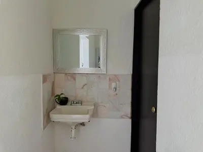 Un baño de Precioso apartamento a pocas calles de la playa