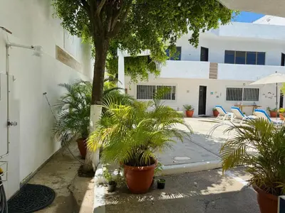 Jardín al aire libre en Loft cerca de la playa y el malecón