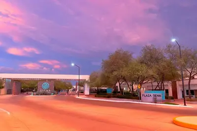 Plano de Casa Atardecer con Alberca en Privada, 5 min del Aeropuerto y Consulado Americano