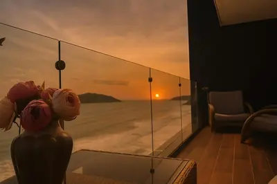 Amanecer o atardecer desde el apartamento o alrededores