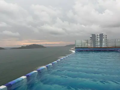 Piscina en o cerca de Zen & View