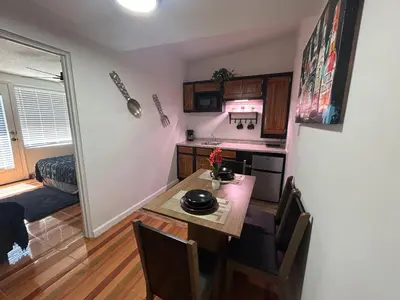 Una cocina o zona de cocina en Estudio práctico y confortable en segundo piso