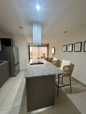 Una cocina o zona de cocina en Relax with panoramic ocean and city views