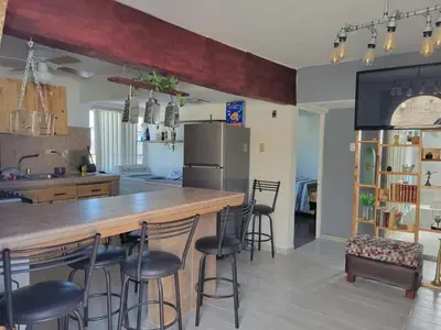 Una cocina o zona de cocina en El DepaColonia Granjas on the Upper Floor