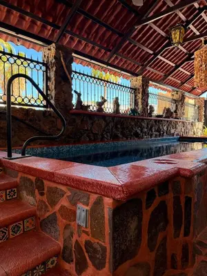Piscina en o cerca de Calendario Vacio