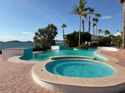 Piscina en o cerca de The Reef House