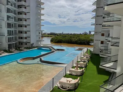 Piscina en o cerca de Hospedaje con Estilo en la Marina, Vistas Hermosas