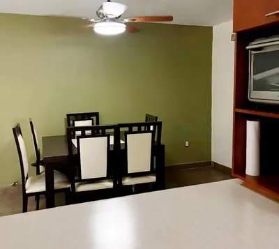 Zona de estar de habitacion Cerezo