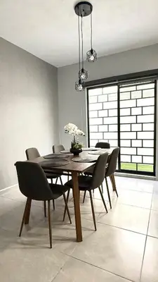 Plano de Casa La Amistad Comoda Casa con 3 Habitaciones