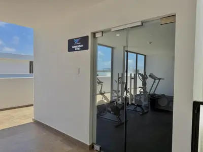 Gimnasio o instalaciones de fitness de Depa en Cerritos cerca de la Playa con Grandes Amenidades