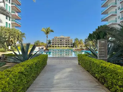 Piscina en o cerca de Depa en la Marina Mazatlan Familiar Cerca de la Playa