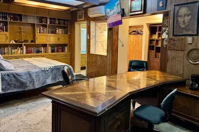 Biblioteca en el apartamento