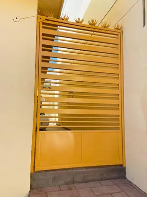 Plano de Departamento Bonito cama Queen, con acceso privado