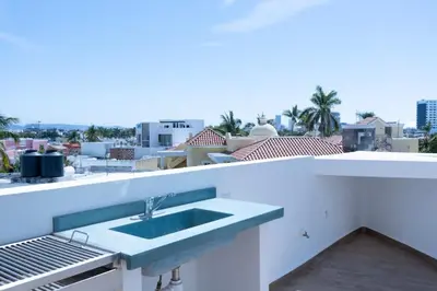 Plano de Ideal para parejas Loft con alberca & Zona Dorada