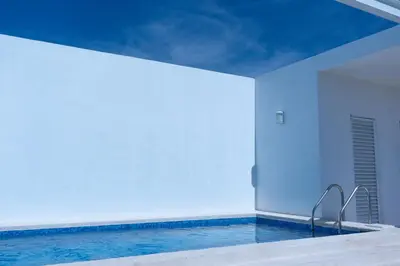 Plano de Ideal para parejas Loft con alberca & Zona Dorada