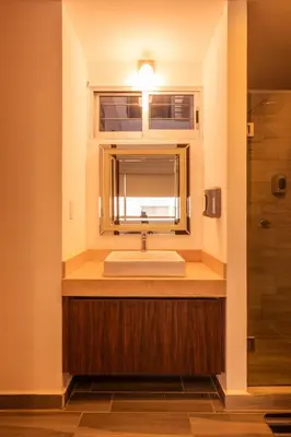 Plano de Spacious Apartment with Pool & BBQ Area