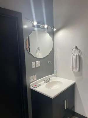 Un baño de Hotel Plaza Berrendo