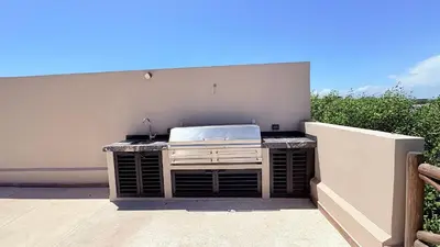 Barbacoa disponible para clientes en la casa o chalet