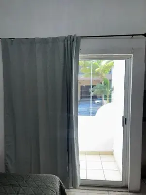 Plano de Suite 8 de dos camas con cocina y balcon Zona Dorada a pocos pasos de la playa No contamos con estacionamiento