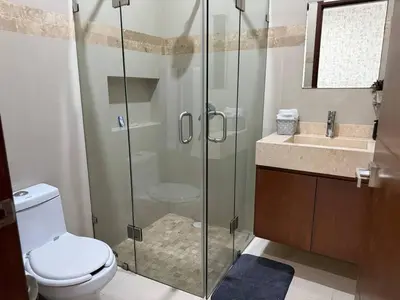 Un baño de Depa A Unos Pasos de la Playa y Zona Dorada