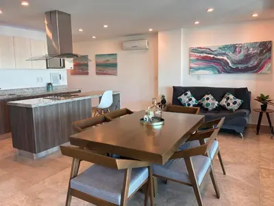 Una cocina o zona de cocina en Alojamiento sobre el Malecon con Bonitas Vistas