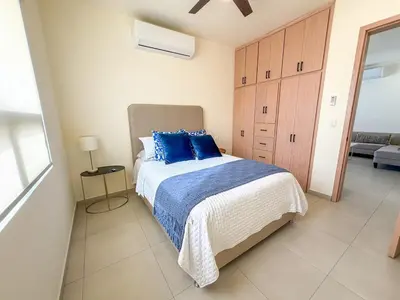Cama o camas de una habitación en Ocean View House 2R/2.5B c/ Alberca & Asador