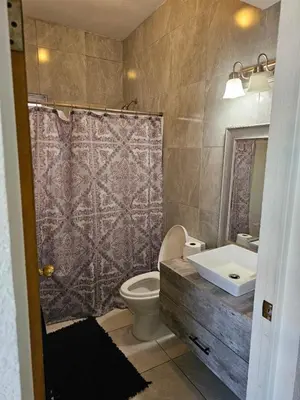 Un baño de normahome