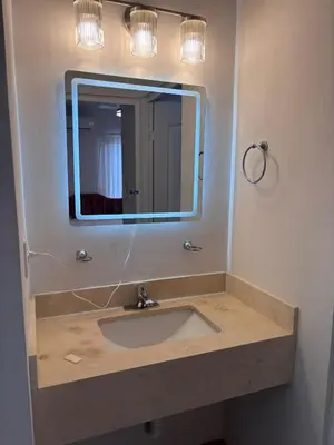 Un baño de Residencia Flores