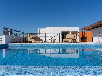 Plano de Beautiful apartment just 3 blocks from the beach