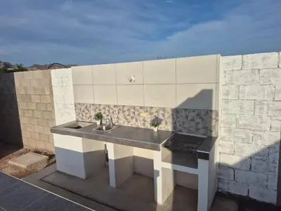 Un balcón o terraza de casa estefania