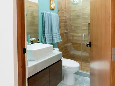 Plano de Apartment Near the Beach with Rooftop Pool