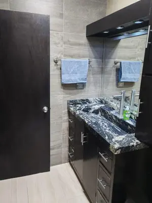 Una cocina o zona de cocina en Comfortable house 15 min Consulate 10 min Bridge