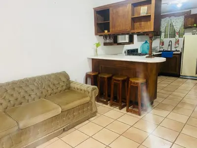 Una cocina o zona de cocina en SmartStay House Spacious, equipped and comfortable