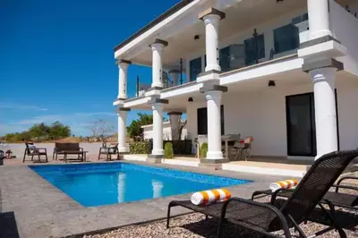 Piscina en o cerca de Casa Vicam